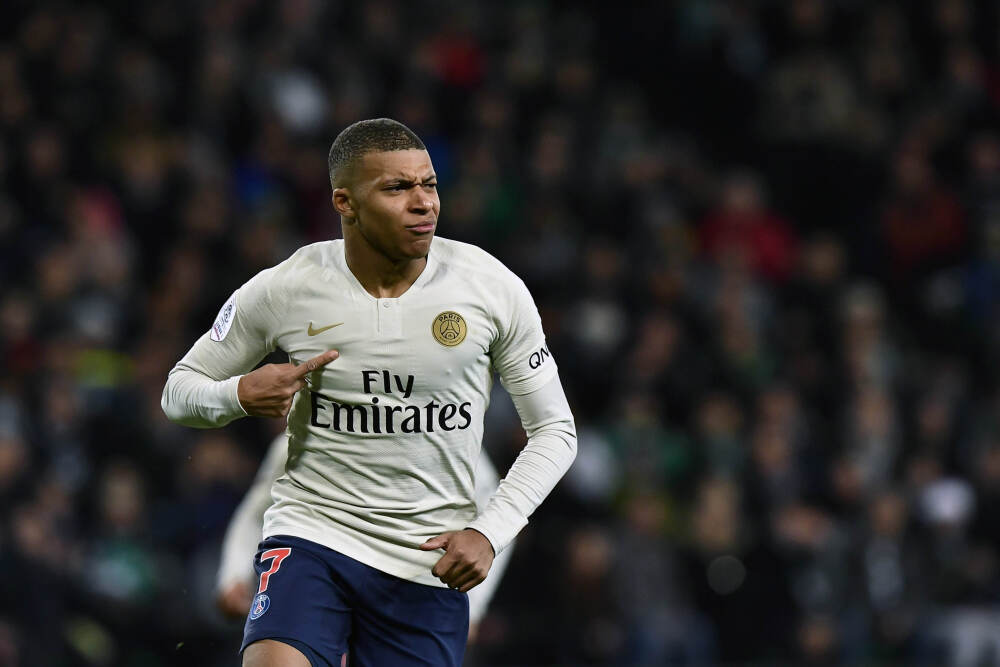 普京宣称“秘密武器”将亮相，令美媒震惊，内幕或与中国有关？